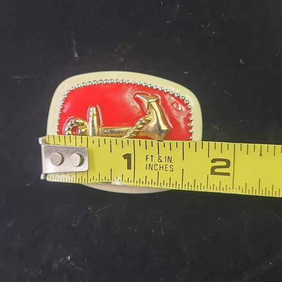 Vintage enamel earrings gold and tan color boat anchor detail - Picture 9 of 10